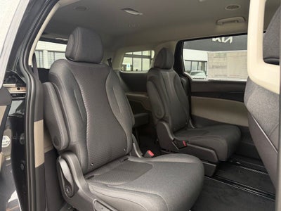 2026 Kia Carnival LX