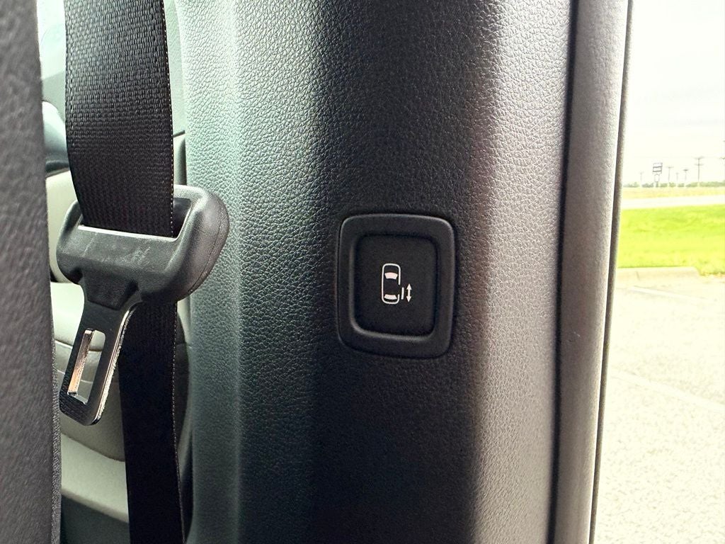 2026 Kia Carnival LX