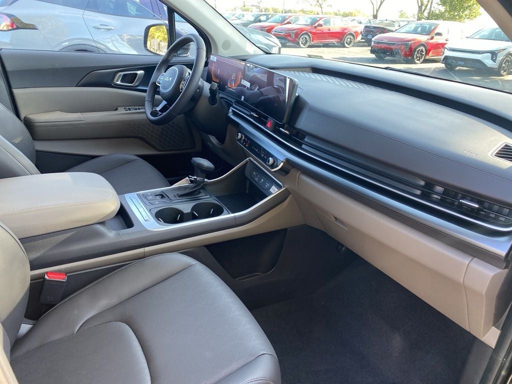 2026 Kia Carnival LXS