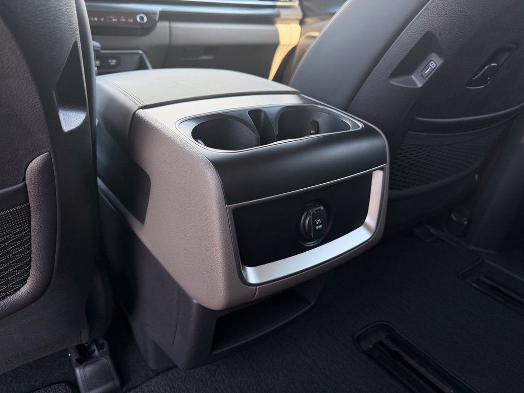 2027 Kia Carnival LXS