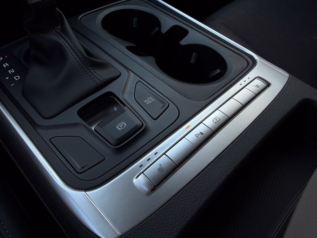 2027 Kia Carnival LX