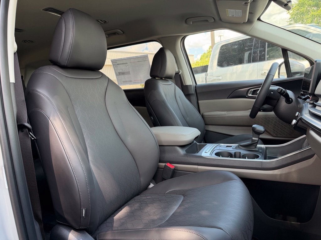 2027 Kia Carnival LX