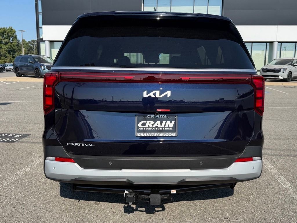 2027 Kia Carnival LXS