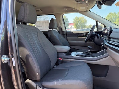 2027 Kia Carnival LX