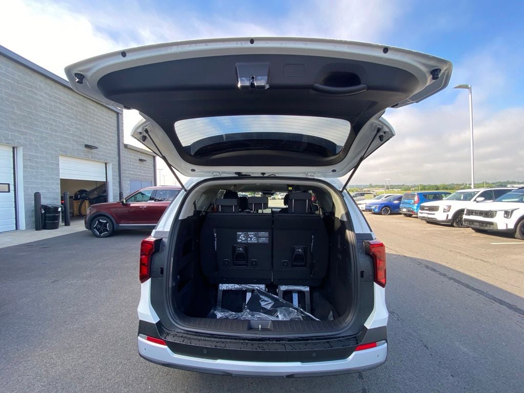 2026 Kia Carnival LX