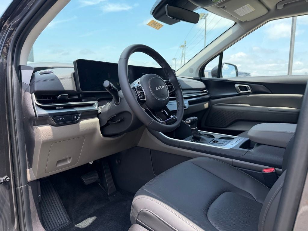 2026 Kia Carnival LXS