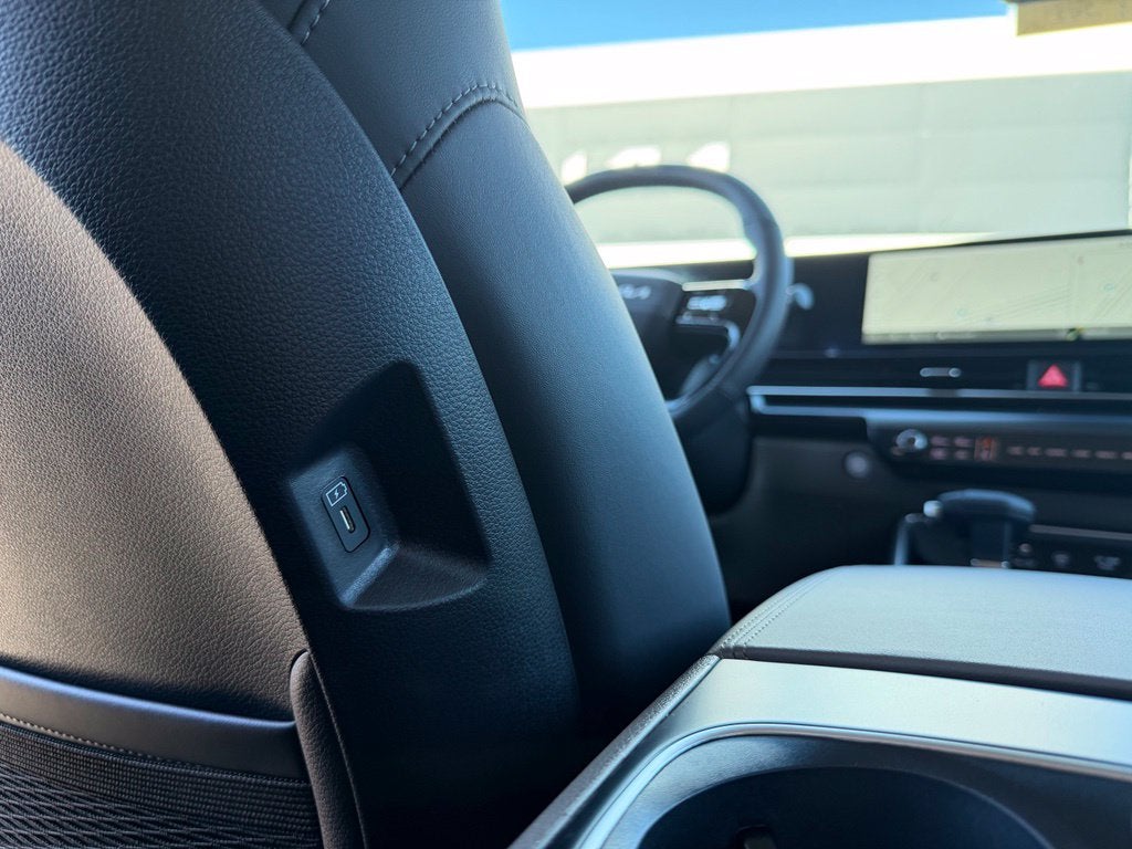 2027 Kia Carnival LXS