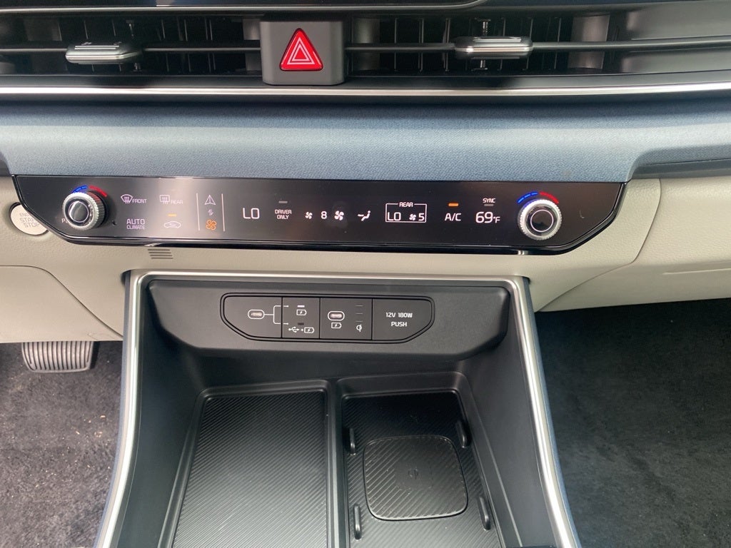 2026 Kia Carnival Hybrid EX