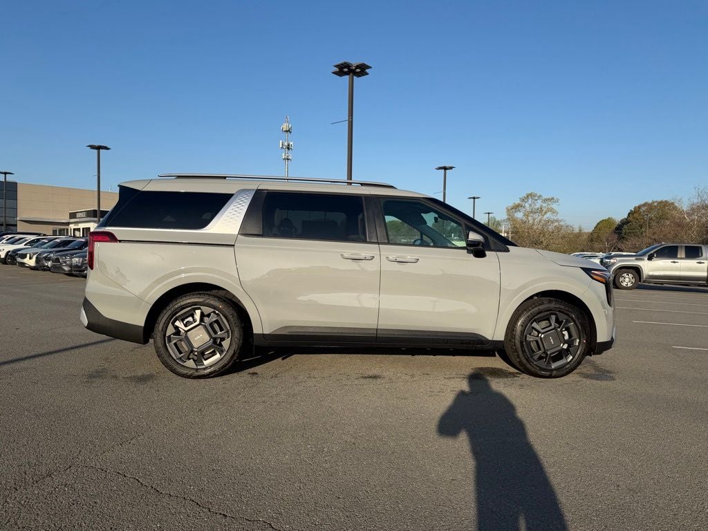 2026 Kia Carnival Hybrid EX