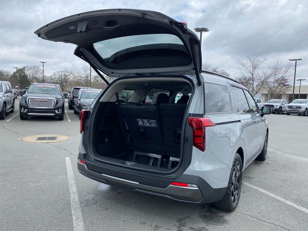 2026 Kia Carnival SX