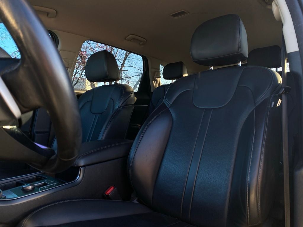 2022 Kia Sorento Hybrid S