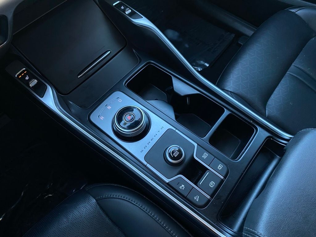 2022 Kia Sorento Hybrid S