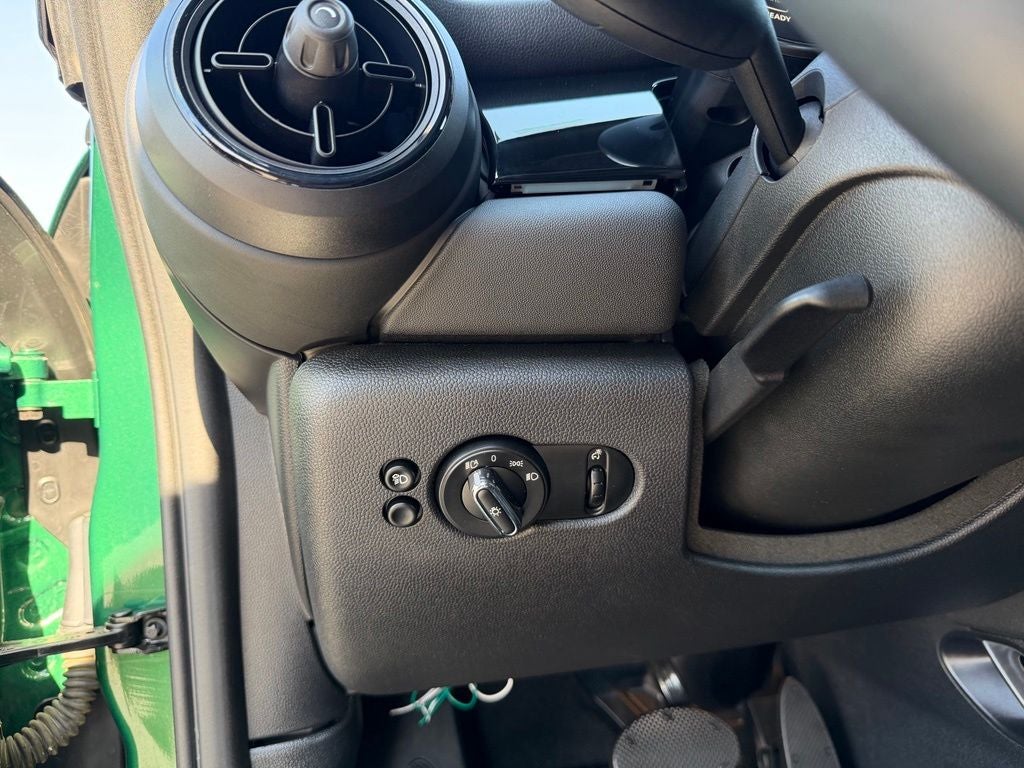 2023 MINI Cooper S Base