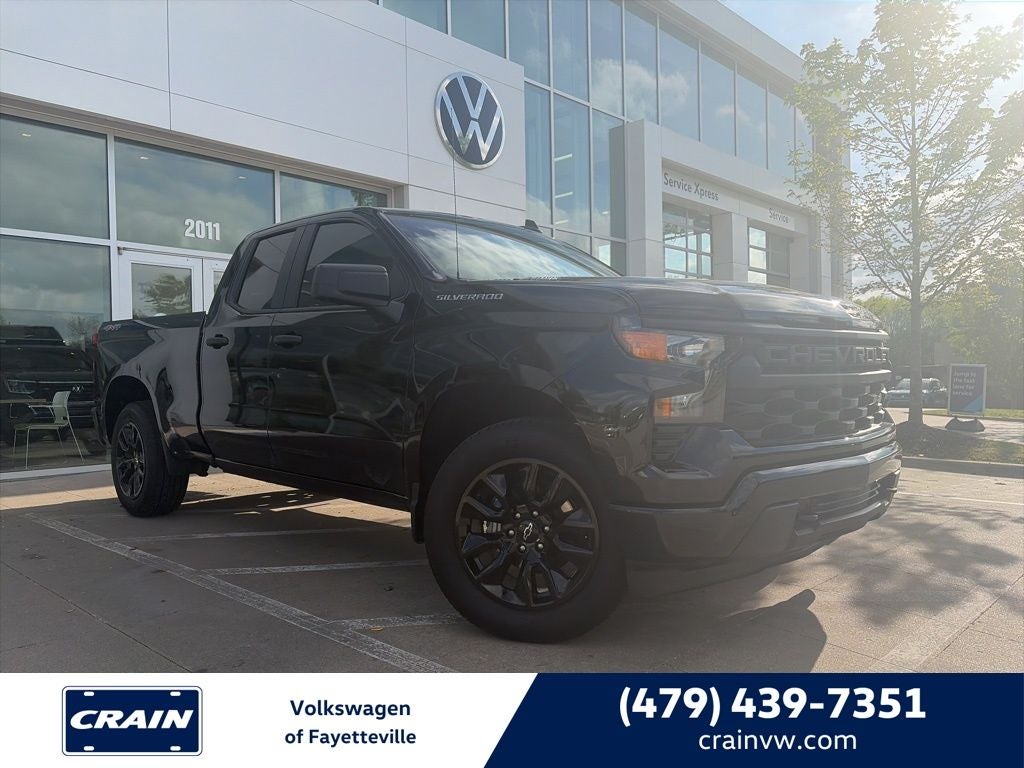 2025 Chevrolet Silverado 1500 Custom CLEAN 1 OWNER CARFAX