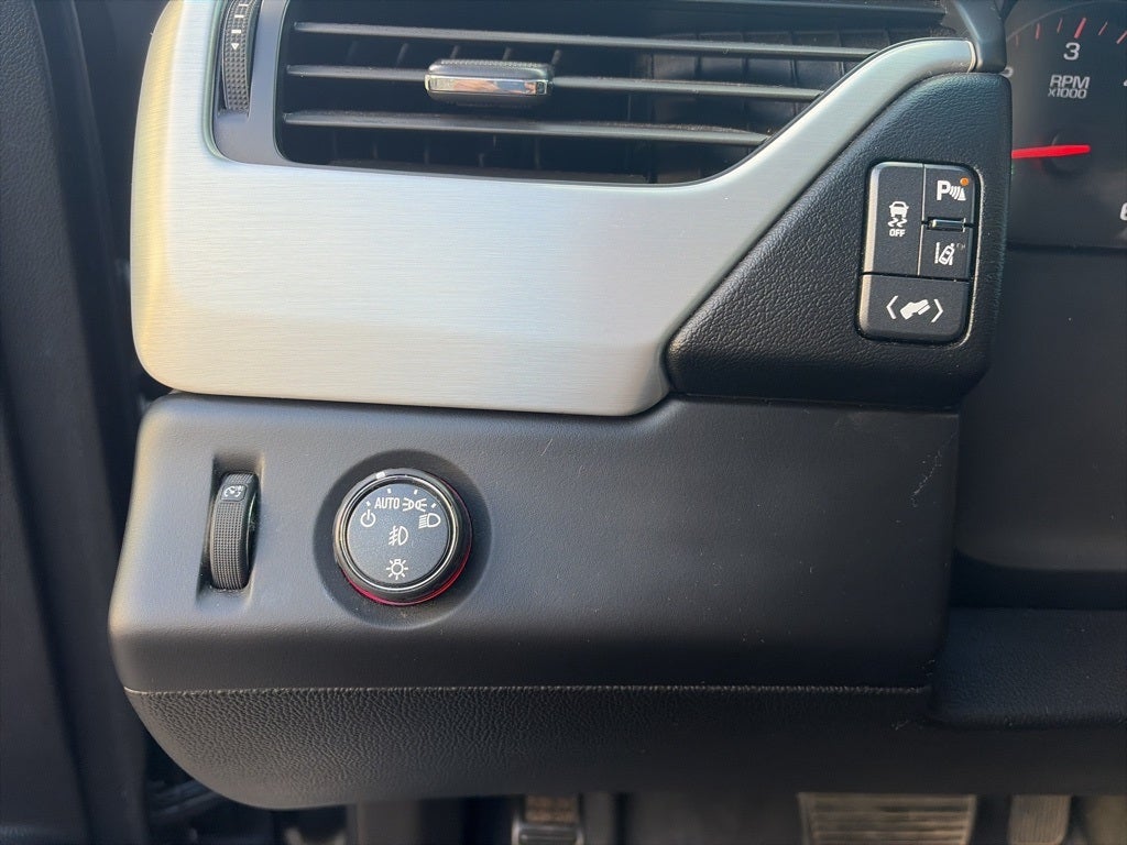 2015 GMC Yukon XL SLT 1500