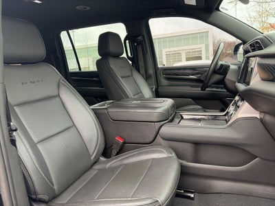 2022 GMC Yukon XL Denali AWD BLACKOUT CLEAN CARFAX