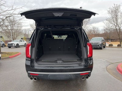 2022 GMC Yukon XL Denali AWD BLACKOUT CLEAN CARFAX