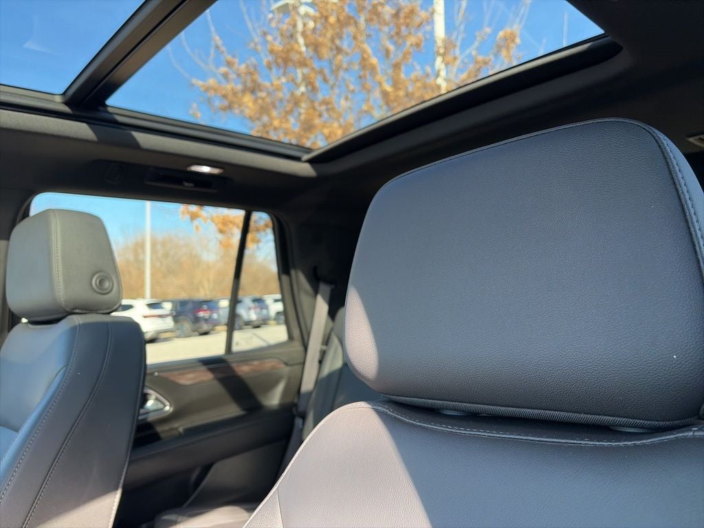 2024 Chevrolet Tahoe Z71 LUXURY PACKAGE, PANO ROOF, 2ND ROW BUCKETS