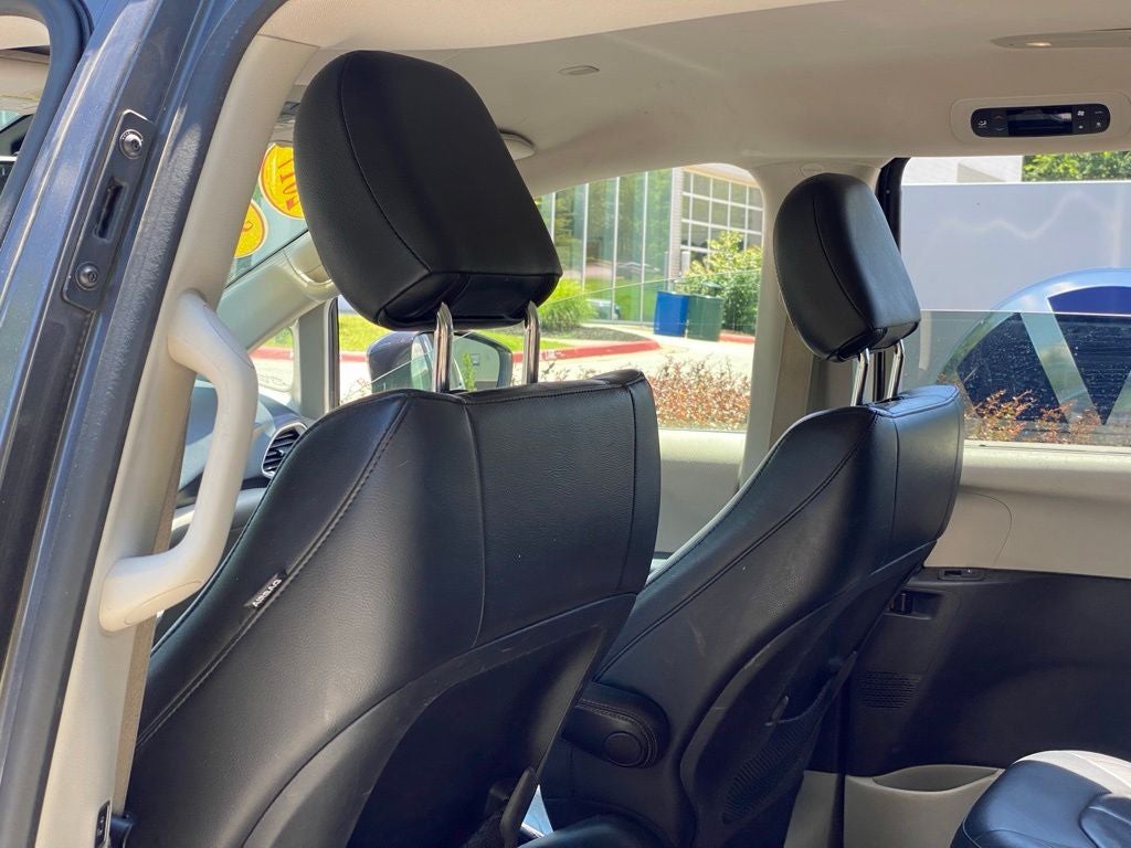 2017 Chrysler Pacifica Touring L
