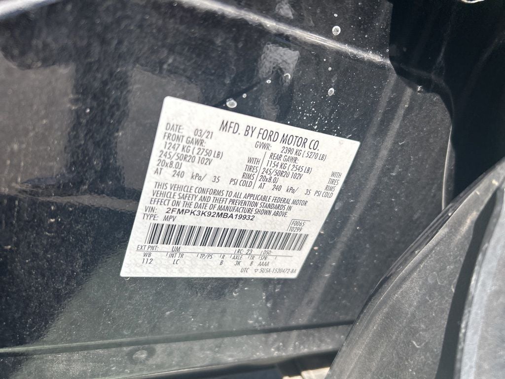 2021 Ford Edge Titanium