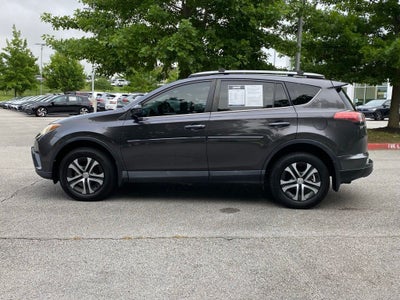 2017 Toyota RAV4 LE