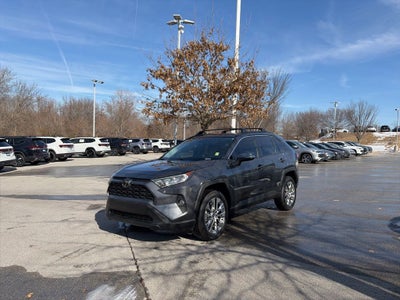 2021 Toyota RAV4 XLE Premium 1-OWNER