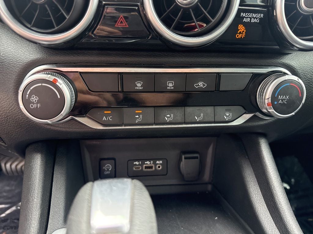 2024 Nissan Sentra SV APPLE CAR PLAY!! CLEAN 1 OWNER CARFAX