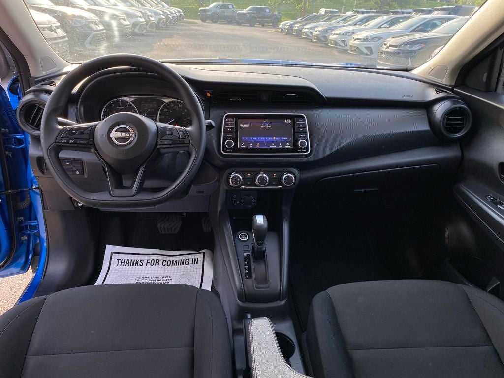2025 Nissan Kicks Play S