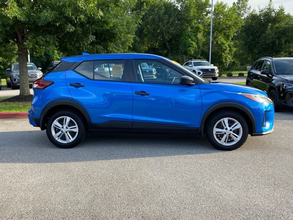 2025 Nissan Kicks Play S
