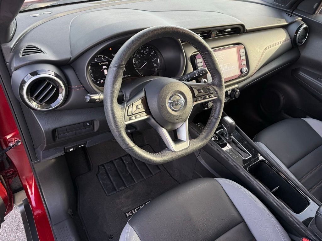 2021 Nissan Kicks SR CLEAN CAFAX PREMIUM PACKAGE