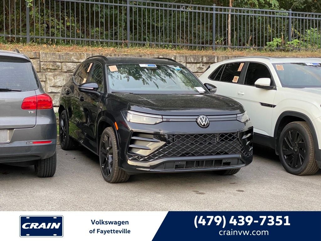 2026 Volkswagen Tiguan 2.0T SE R-Line Black