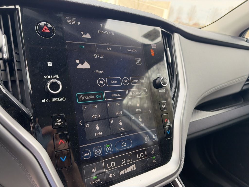 2025 Subaru Outback Premium