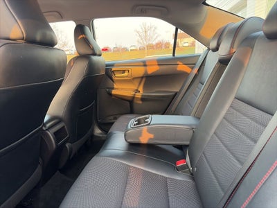 2017 Toyota Camry SE