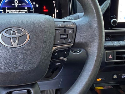 2025 Toyota Camry LE
