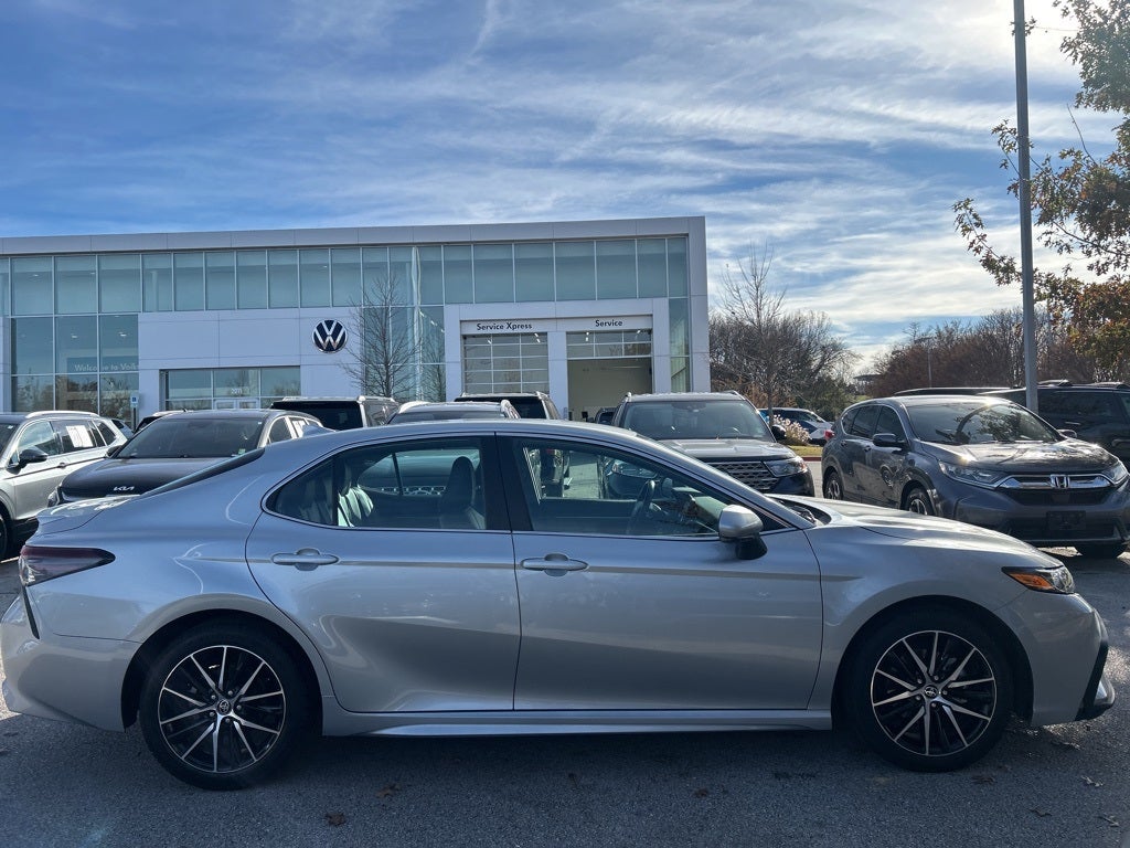 2024 Toyota Camry SE Nightshade
