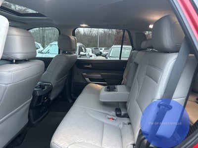 2024 Toyota Sequoia SR5 LEATHER ROOF 4x4 8 Passenger, 1 OWNER CLEAN CARFAX