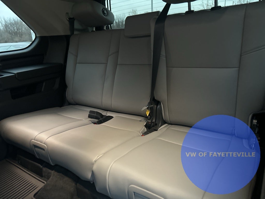 2024 Toyota Sequoia SR5 LEATHER ROOF 4x4 8 Passenger, 1 OWNER CLEAN CARFAX