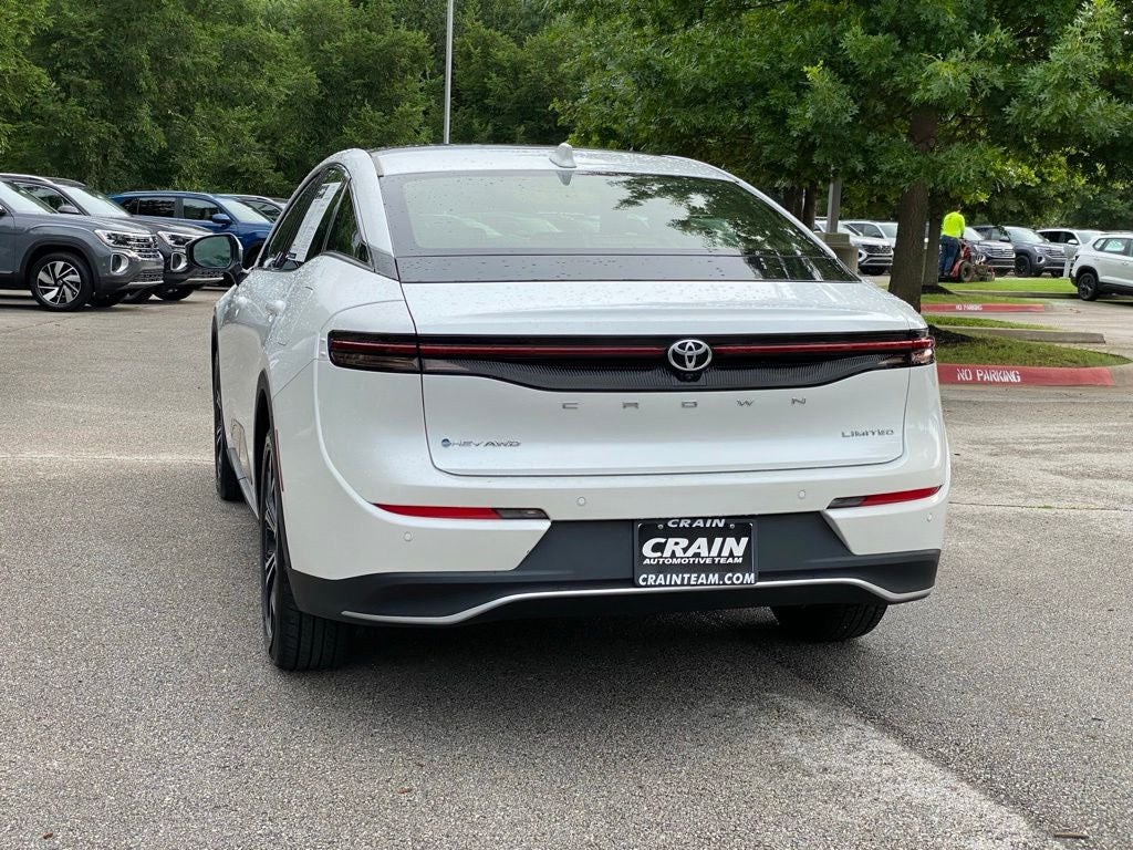 2024 Toyota Crown Limited