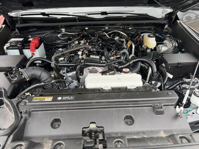 2025 Toyota 4Runner SR5 CLEAN 1 OWNER CARFAX 4WD AND CUSTOM LEATHER