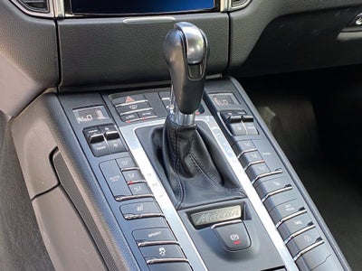 2017 Porsche Macan Base
