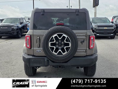 2025 Ford Bronco Outer Banks Lux Package