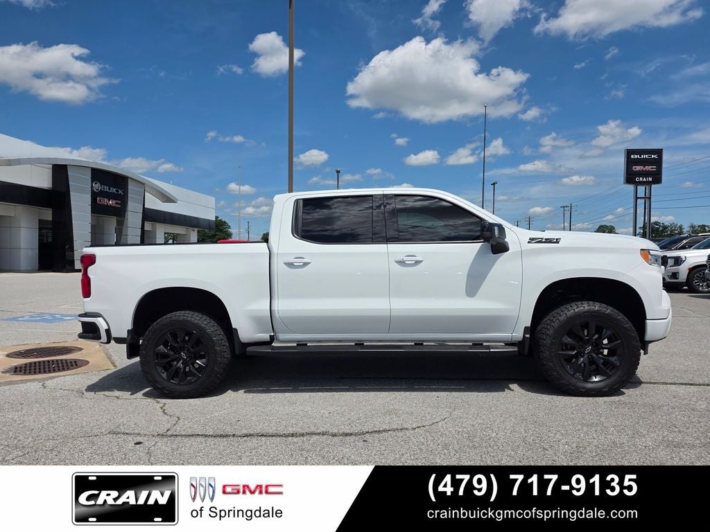 2024 Chevrolet Silverado 1500 RST