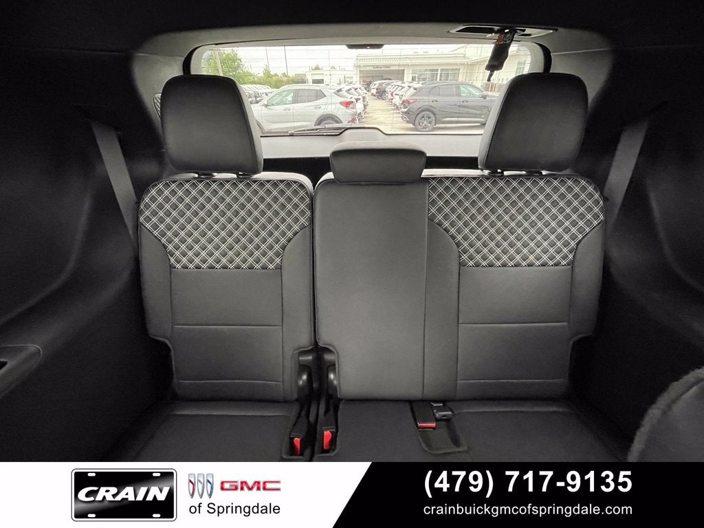 2024 GMC Acadia Denali