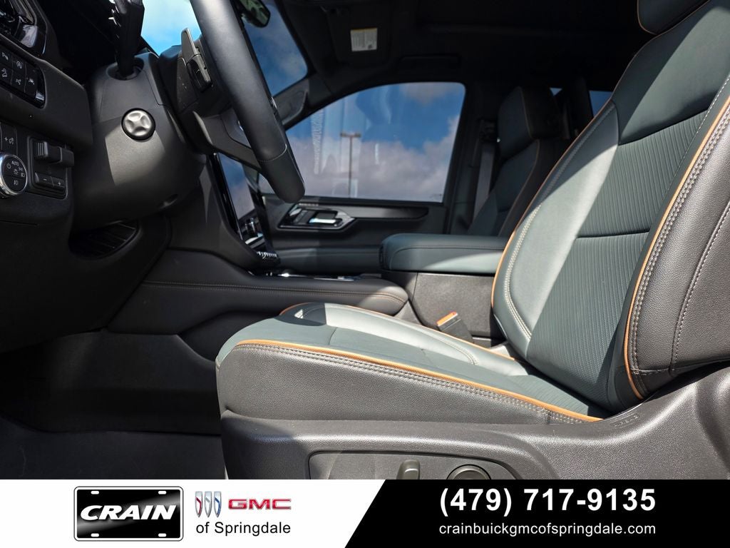2025 GMC Yukon XL AT4