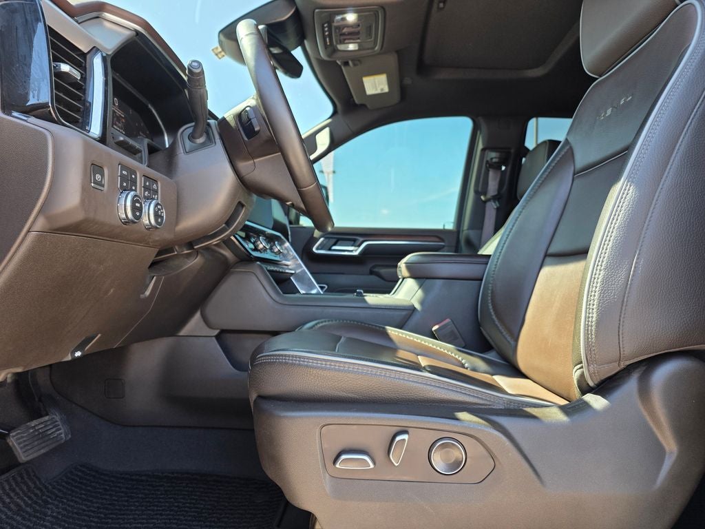 2024 GMC Sierra 3500HD Denali