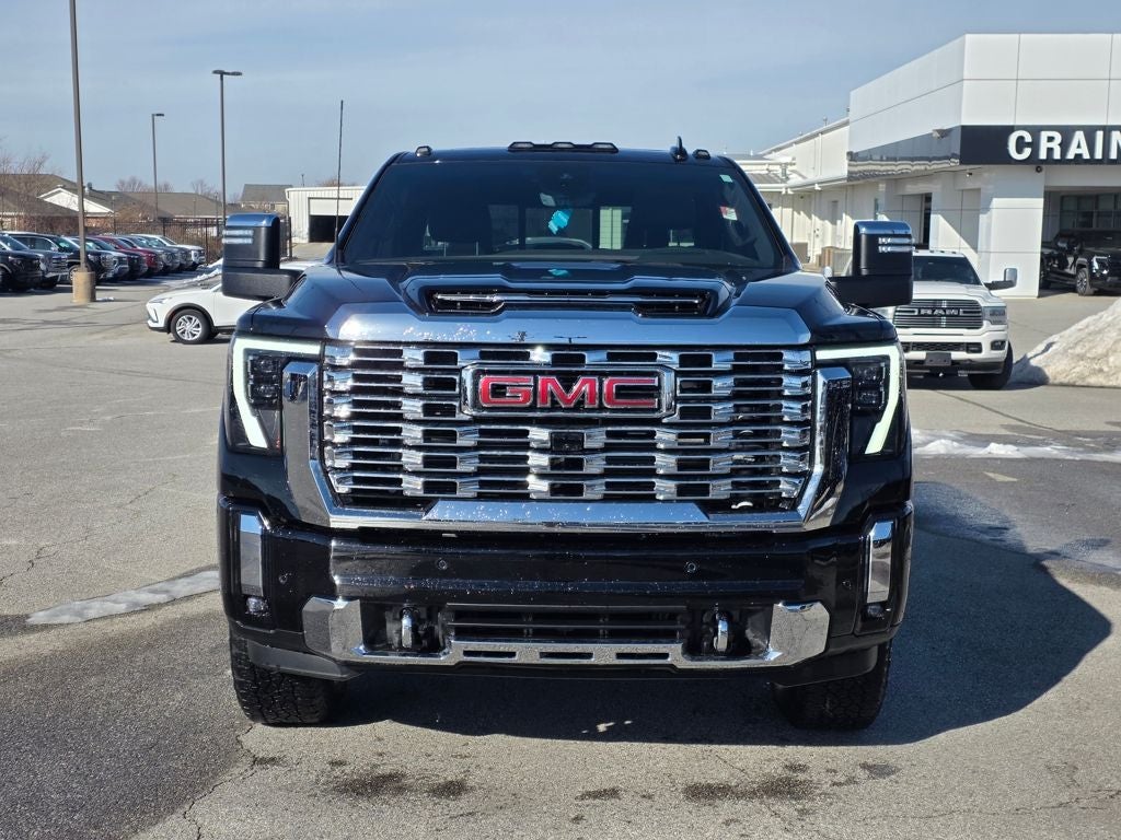 2025 GMC Sierra 2500HD Denali