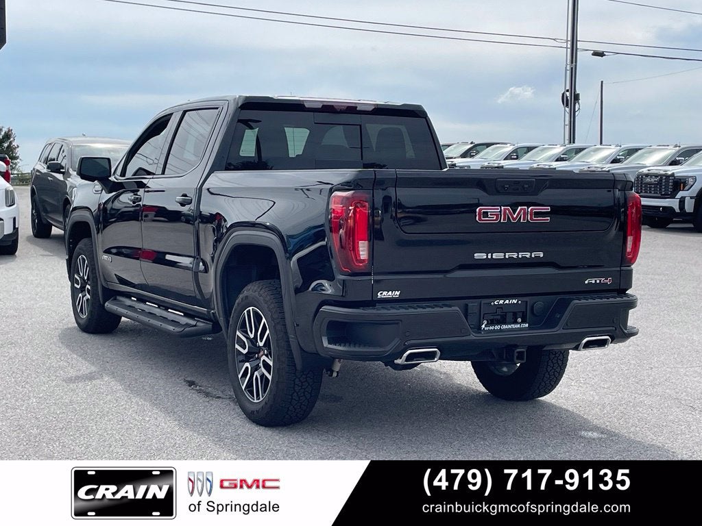 2025 GMC Sierra 1500 AT4