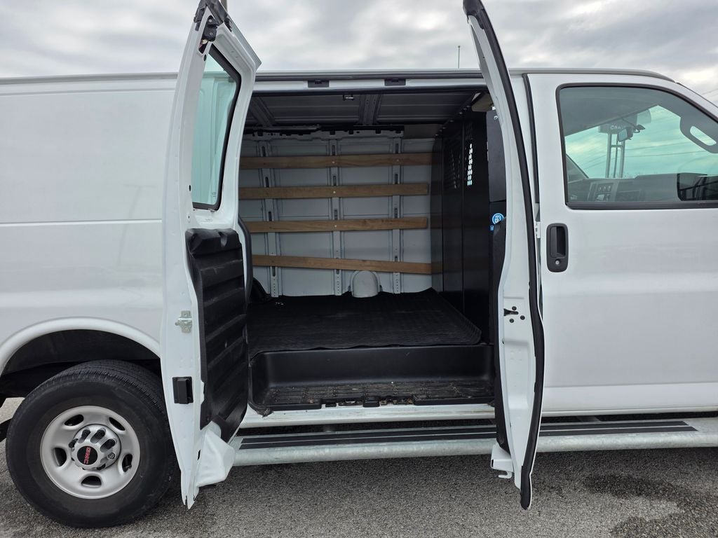 2024 GMC Savana 2500 Work Van