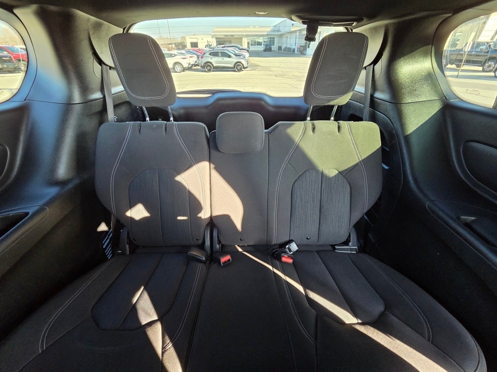 2021 Chrysler Pacifica Touring