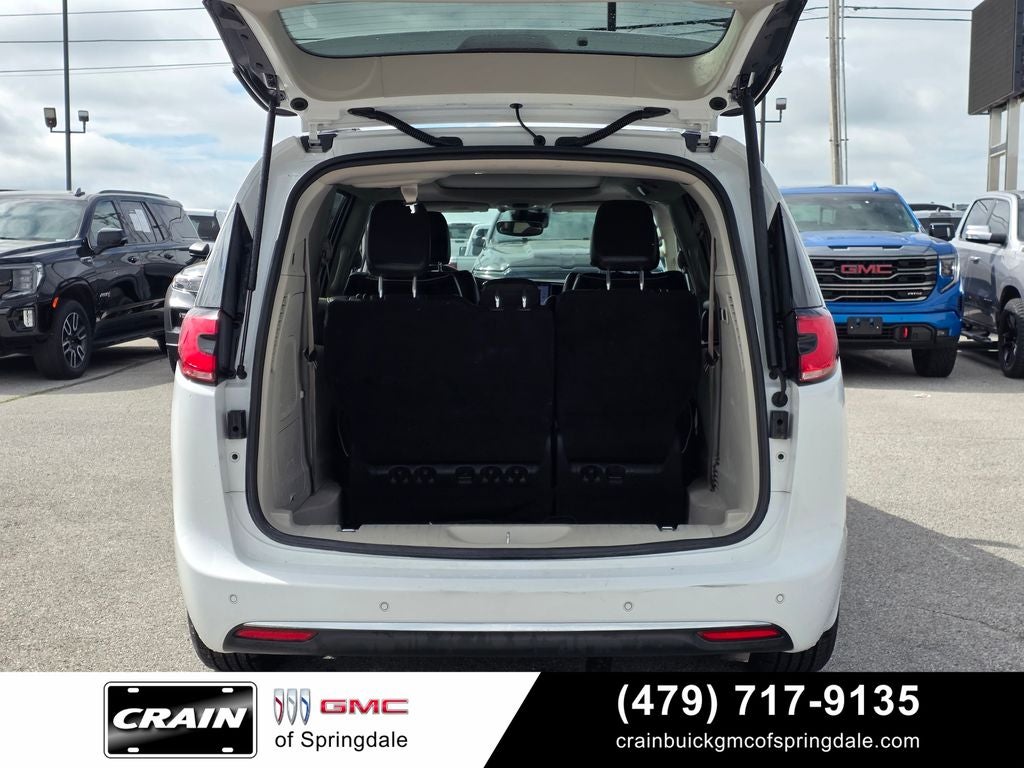 2022 Chrysler Pacifica Limited Convenience